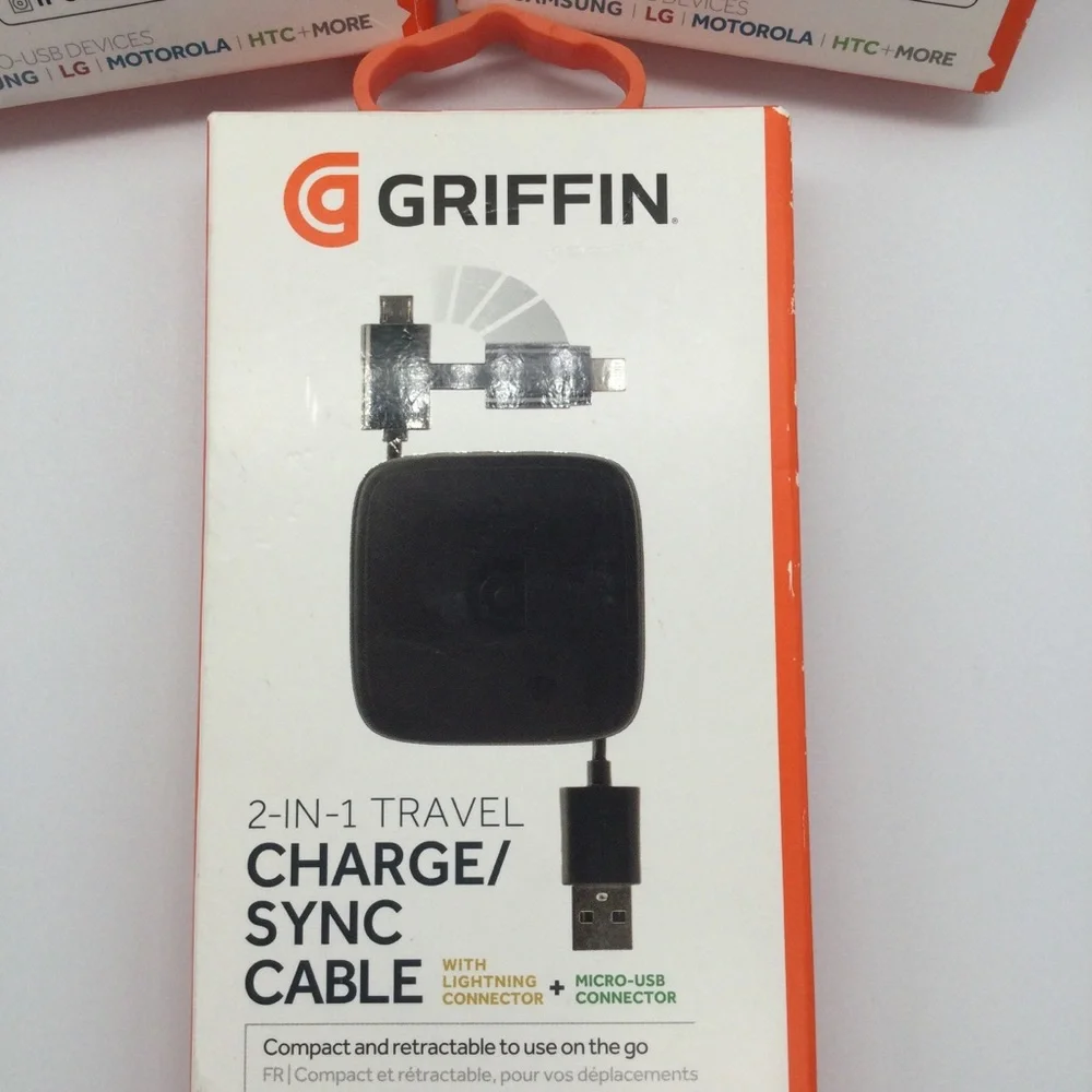 - Griffin 2 - in - 1 travel charge cable. New 3pk